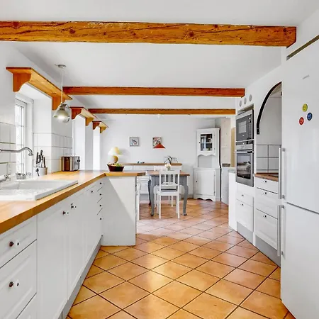 Casa vacanze Amazing In With Kitchen